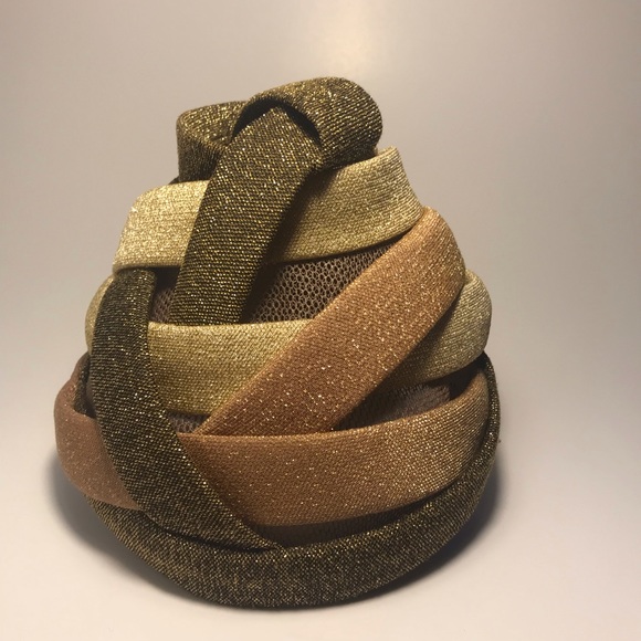 Vintage 50’s Pink, Gold, and Green lurex hat - Picture 3 of 7